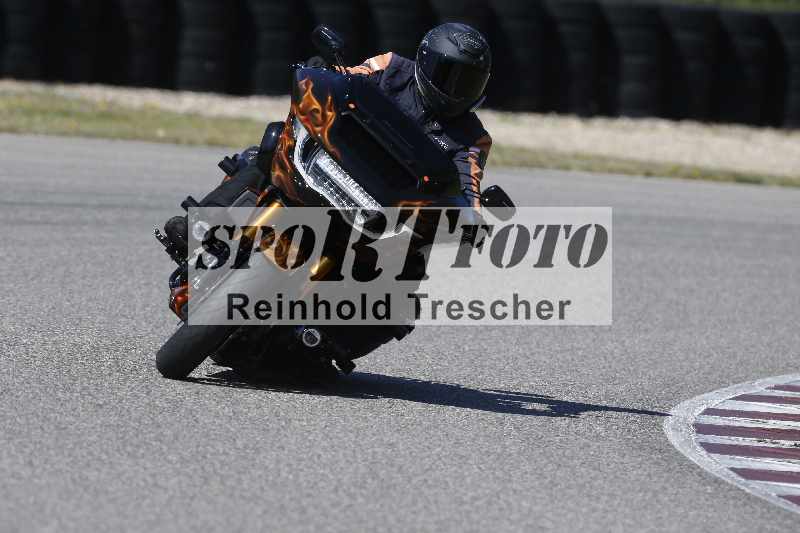 /01 02.04.2026 MAZ ADR/Gruppe rot/Harley Road Glide